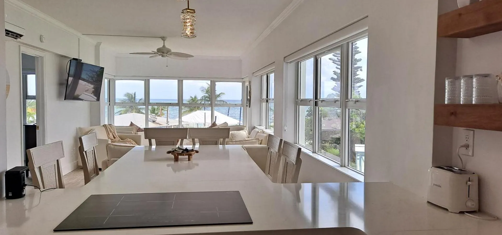 Apartamento Newly Remodeled Luxury Beachfront 2-Bedroom Condo Freeport